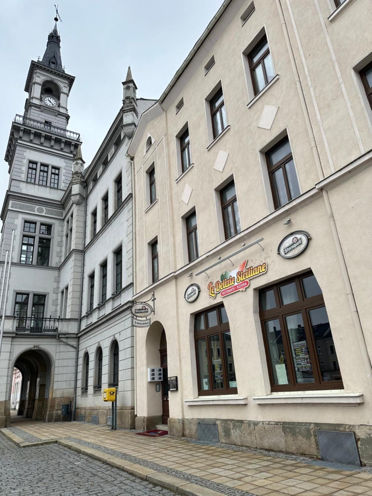 Kleinzimmer Am Markt Oelsnitz (Vogtland) Exterior foto