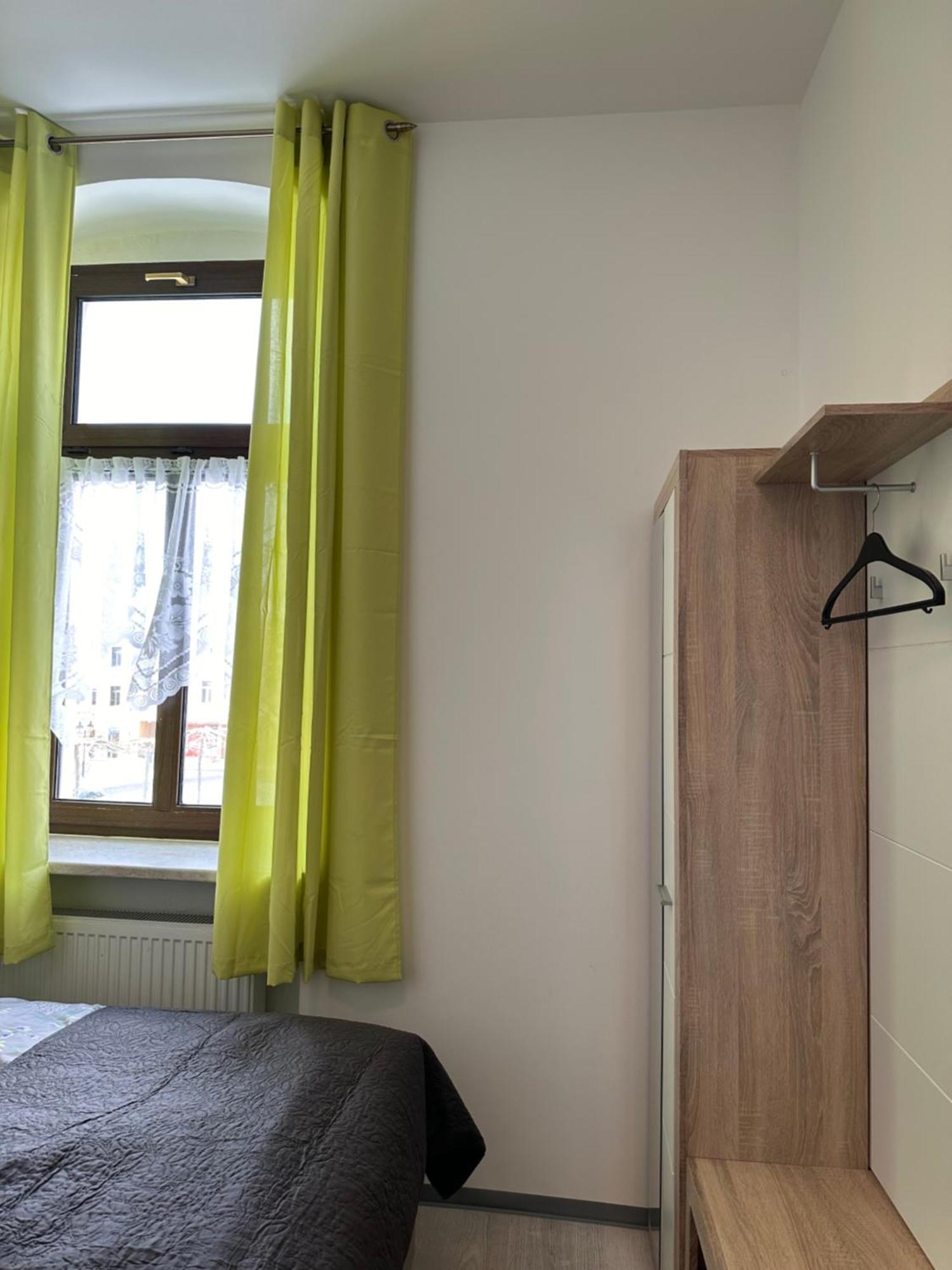 Kleinzimmer Am Markt Oelsnitz (Vogtland) Exterior foto